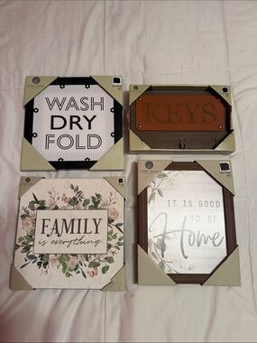 Set of 4 Wall Signs *NEW*